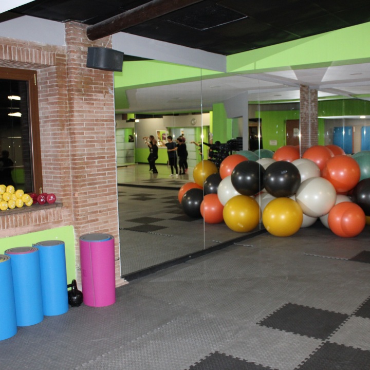 Palestra fitness, allenamento funzionale, circuito spartan, prepugilistica, hip hop, pilates, boxe, body building, attivit sportiva, ginnastica, corsi di pugilato, kick boxing